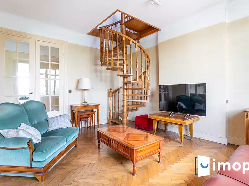 Appartement, 195 m²