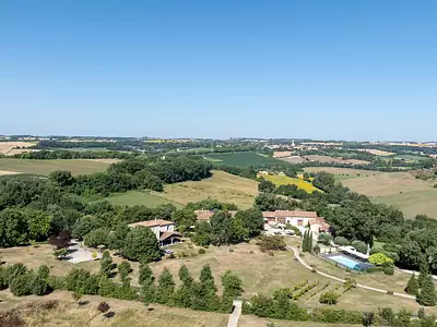 Maison, 1 000 m²