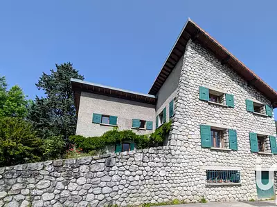 Maison, 203 m²