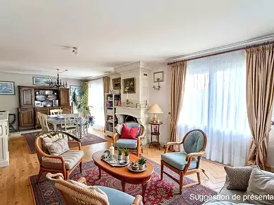 Maison, 192 m²