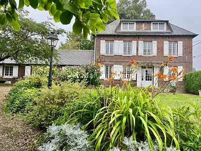 Maison, 243 m²
