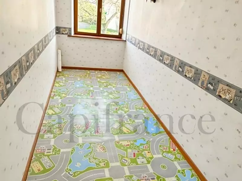 Maison, 180 m²