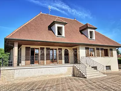 Maison, 234 m²
