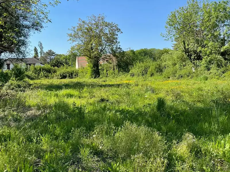 Terrain, 422 m²