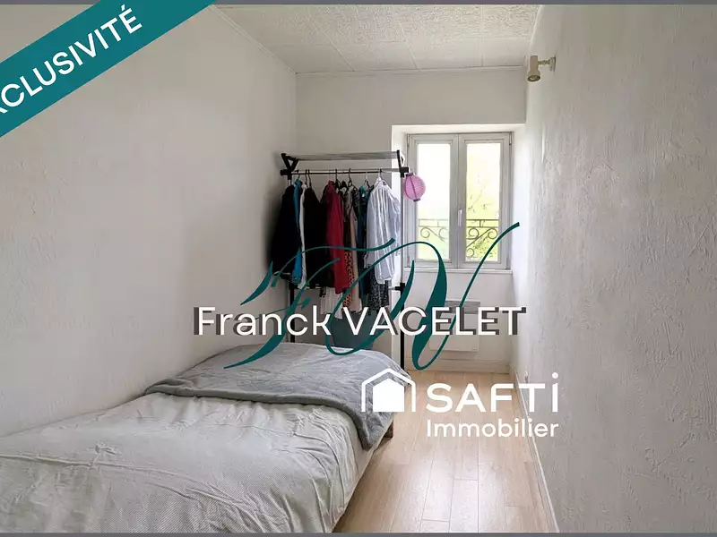 Maison, 114 m²