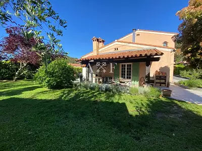 Maison, 170 m²