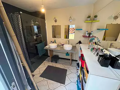 Maison, 157 m²