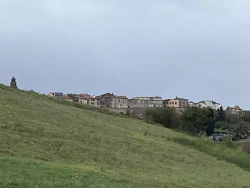 Terrain, 129 819 m²