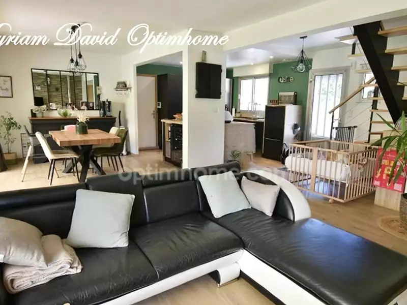 Maison, 124 m²