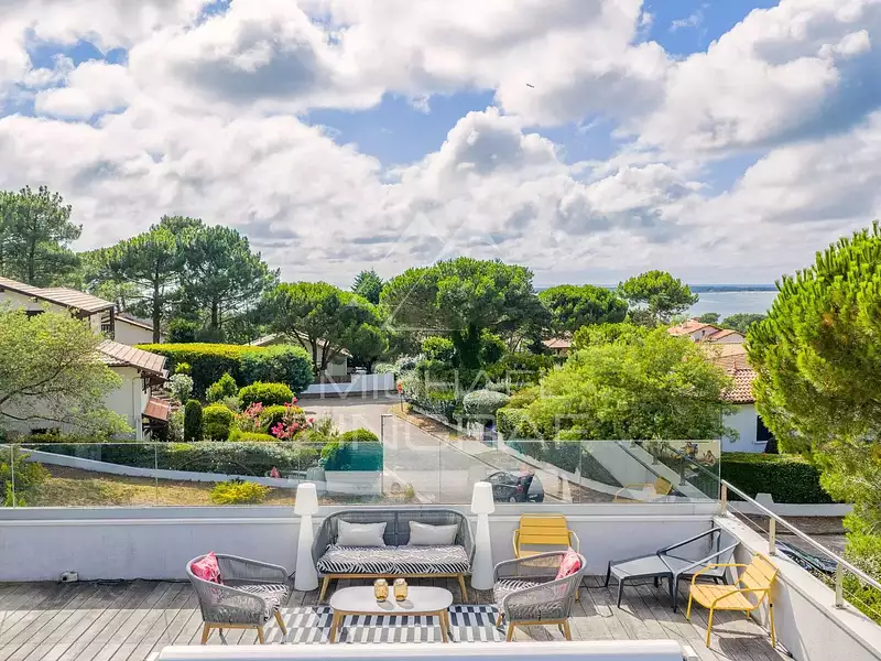 Maison, 200 m²