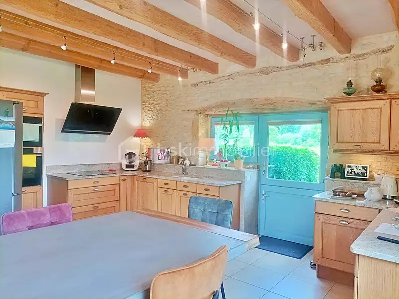 Maison, 361 m²