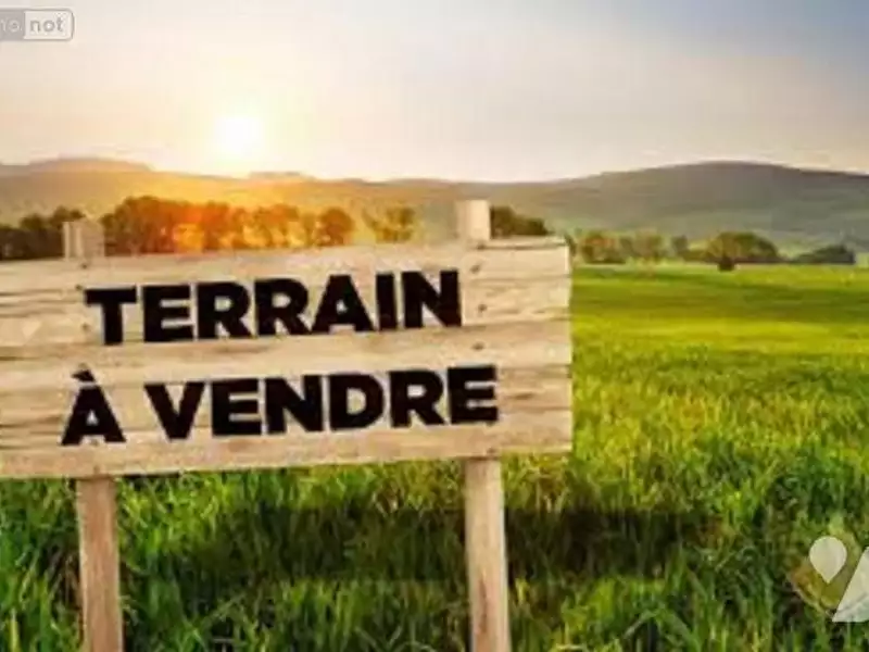Terrain, 270 m²