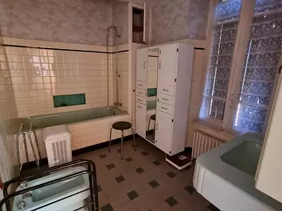 Maison, 306 m²