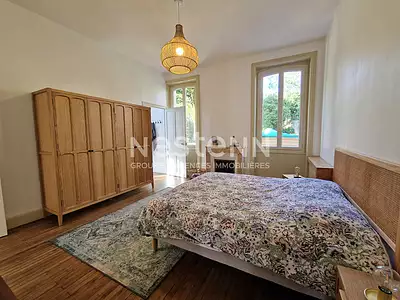 Maison, 225 m²