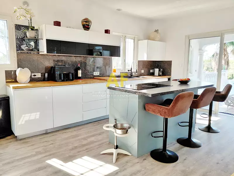 Maison, 217,19 m²