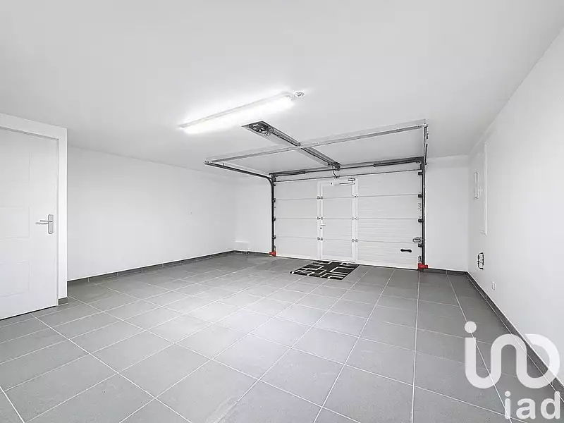 Maison, 182 m²