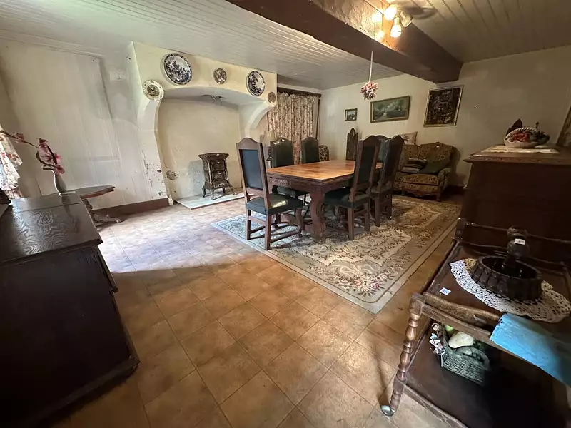 Maison, 196 m²