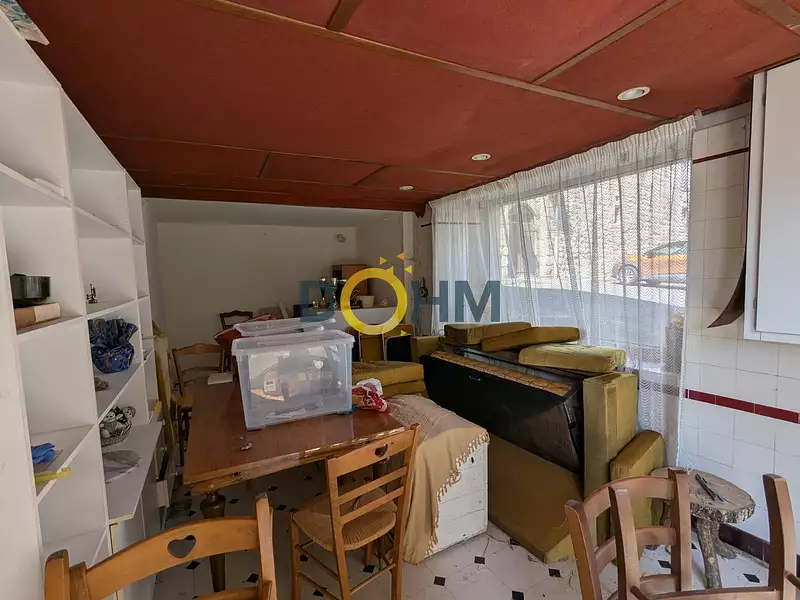Maison, 248 m²
