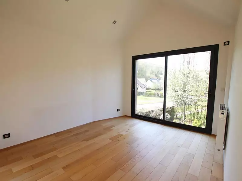Maison, 225 m²