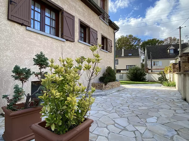 Maison, 145 m²