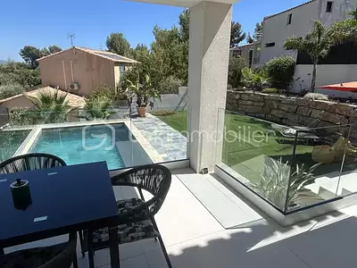Maison, 155 m²