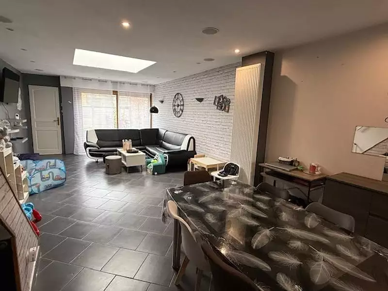 Maison, 102 m²