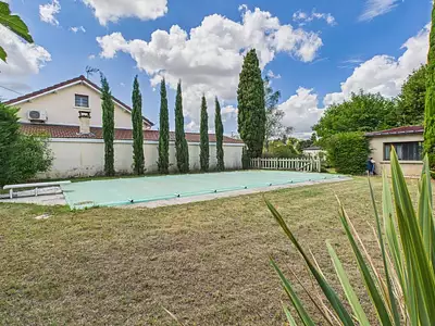 Maison, 263 m²