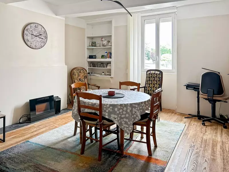 Maison, 77 m²