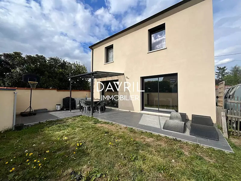 Maison, 144 m²