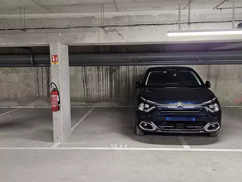 Parking, 12 m²