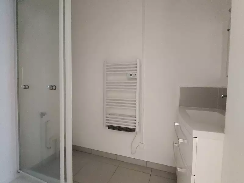 Immeuble, 196 m²