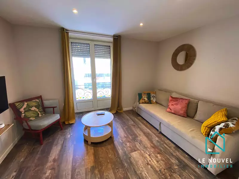 Immeuble, 280 m²