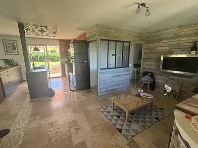 Maison, 99 m²