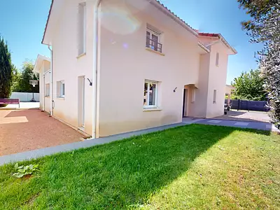 Maison, 210,06 m²