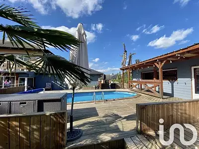Maison, 250 m²