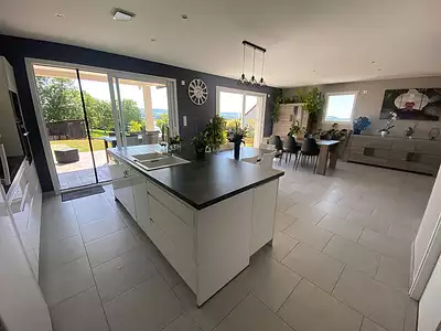 Maison, 192 m²