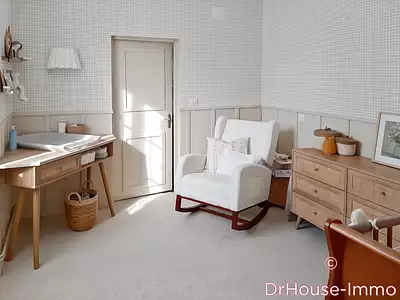 Maison, 285 m²
