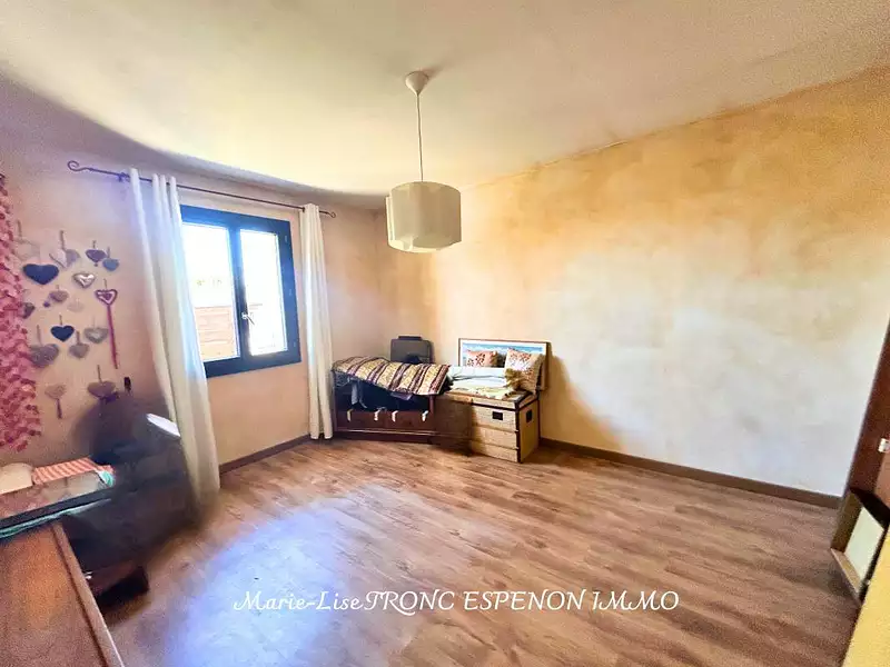 Maison, 114 m²