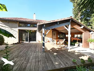 Maison, 220 m²
