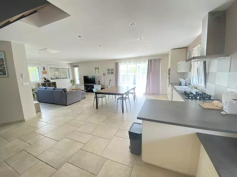 Maison, 140 m²