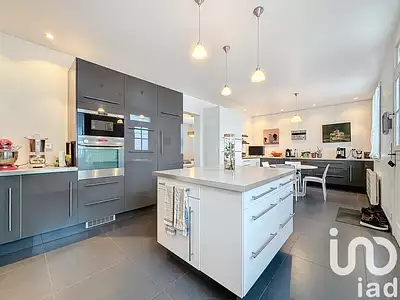 Maison, 160 m²