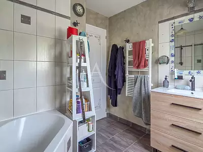Maison, 106 m²