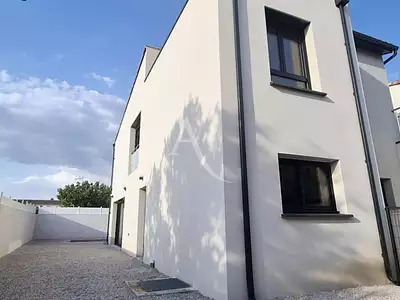 Maison, 73 m²