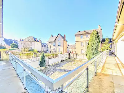 Maison, 570 m²