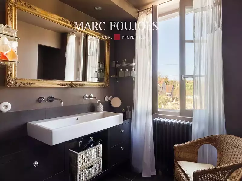 Maison, 405 m²