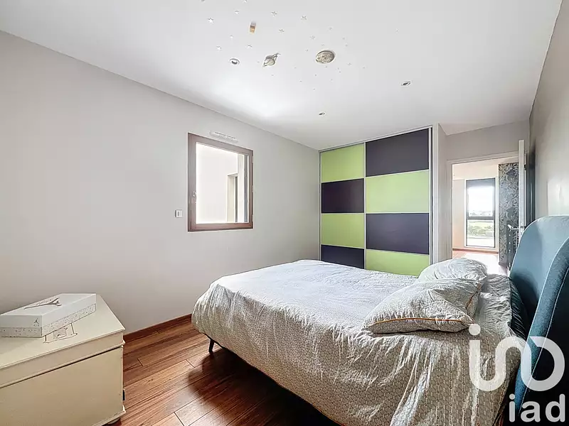 Maison, 215 m²