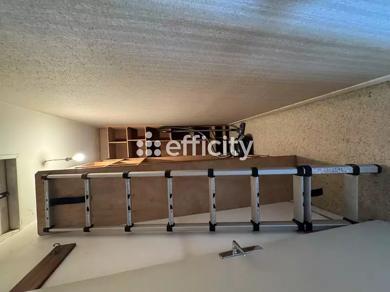 Maison, 230 m²