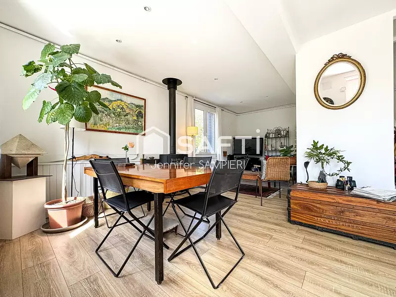 Maison, 177 m²