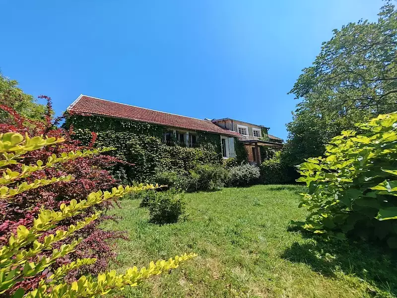 Maison, 198 m²