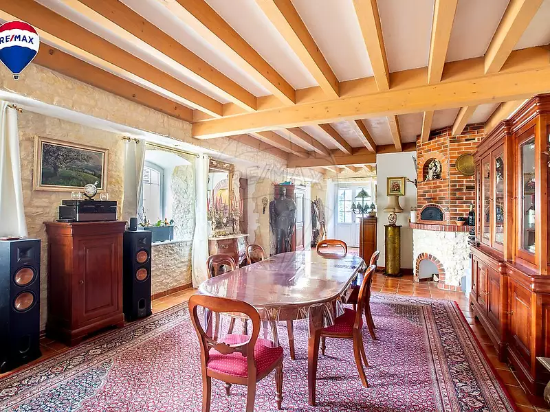 Maison, 306 m²